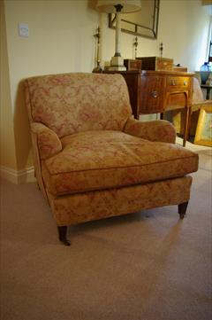 Howard and Sons antique armchair - Ivors model1.jpg